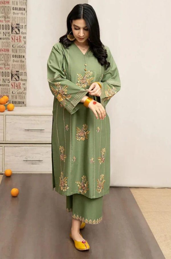 Lameesa casual 2 piece with a touch of embroidery Asparagus - Image 2
