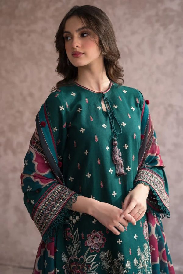 Lameesa Jungle Green Lawn with Zari Dupatta - Image 2